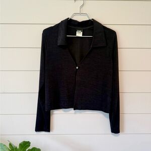 90s It Girl One button opened collared black Cropped Cardigan going out top
